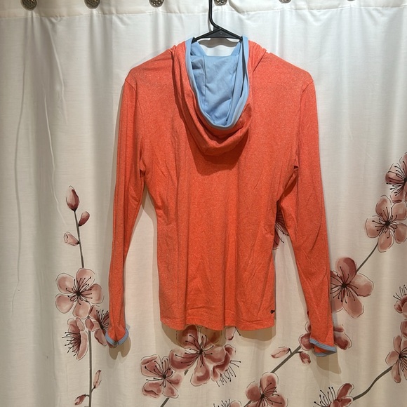 THE NORTH FACE • Long Sleeved Shirt With Hoodie • Size Medium - Picture 7 of 7